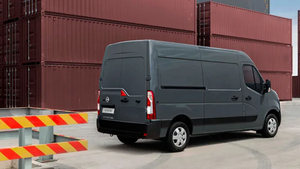 Nissan Interstar
