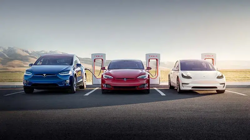 Steza 100% Elektrisch Tesla